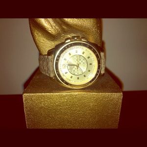 COACH - Boyfriend Gold Tone Ladies Watch